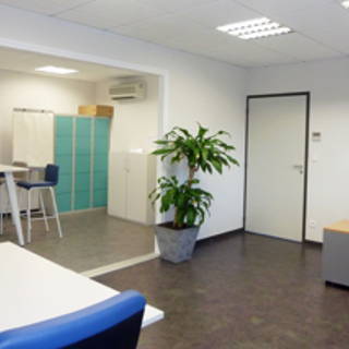 Open Space  5 postes Coworking  Coulounieix-Chamiers 24660 - photo 1